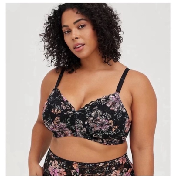 Torrid Floral Lace Lightly Lined 360° Smoothing™ Everyday Wire-Free Bra NWT - Picture 2 of 9